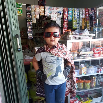 Toko Lumayan Pak Mahfud