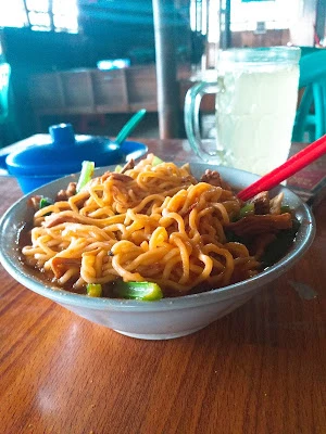 KEDAI MIE AYAM BERAZIL