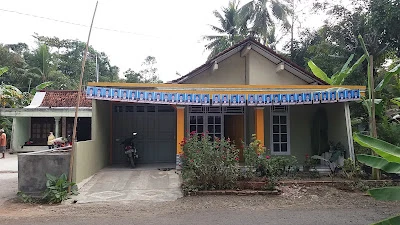 MI Nurul Falah, Grujugan