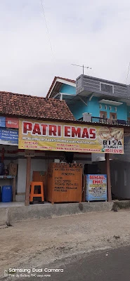 Patri emas "bengkel emas"