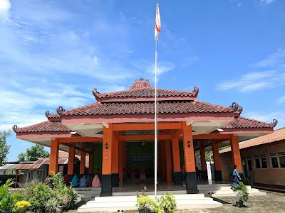 Balai Desa Paketingan