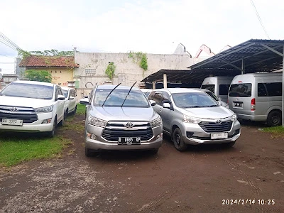 Rental mobil Cilacap : Mas Moko Rental