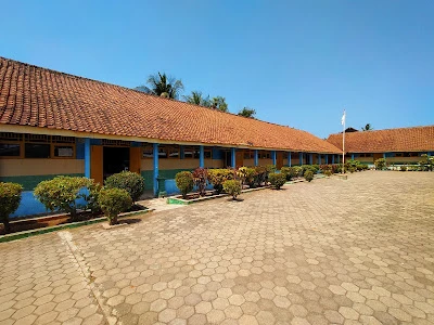 SDN Pesanggrahan 02
