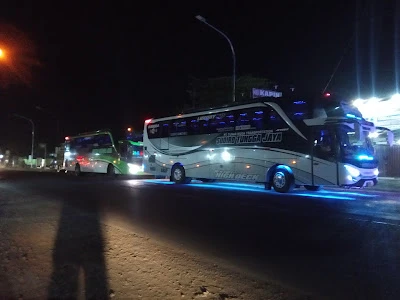 Agen Bus Sudiro Tungga Jaya Bayeman