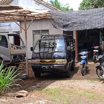 Andi Market Dan Bengkel