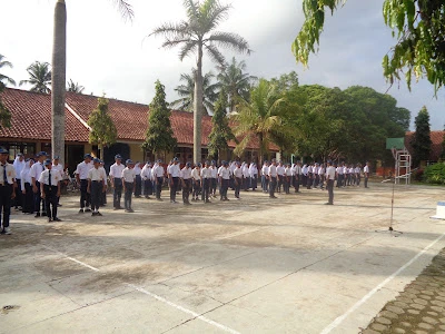 SMP PGRI 5 GANDRUNGMANGU