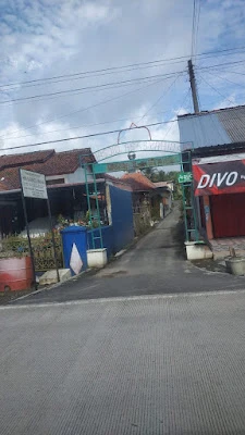 Rumah khitan H. Aril