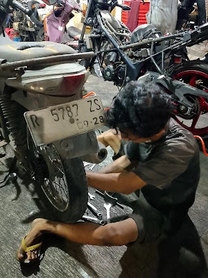 BENGKEL PAHLAWAN MOTOR