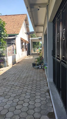 KOST TONO