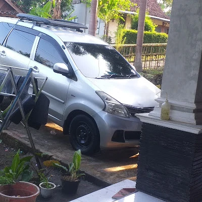 Yanto Bojes Tour N Travel