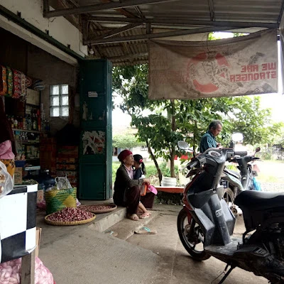 Warung Sayur dan Kelontong Mba Saniyah