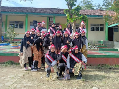 SMP MA`ARIF NU 02 PAGUYANGAN