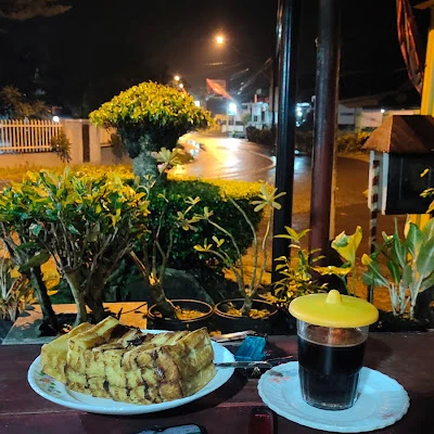 Zanuba Pizza & Roti bakar