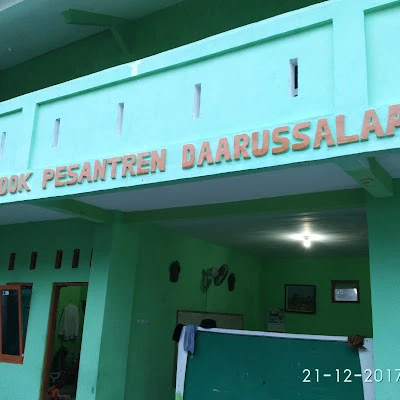 Pondok pesantren lazisnu