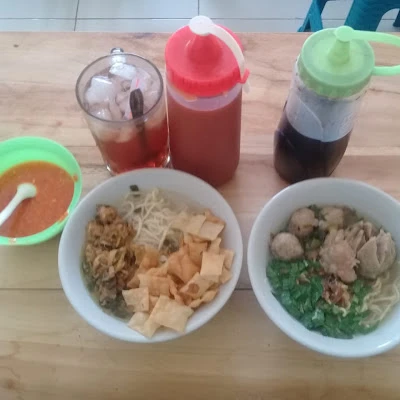 Bakso ompong