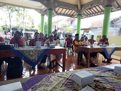 Balai Desa Mernek