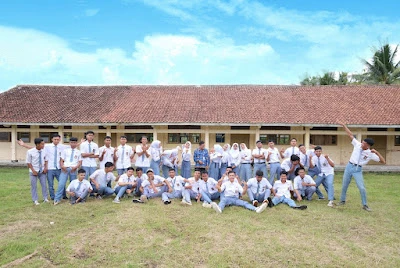 SMK N 1 Kawunganten Kelas Jauh Kampung Laut
