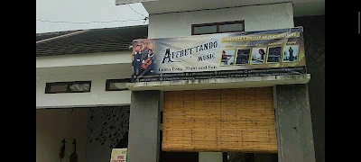 Affrettando Music School