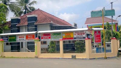 Balai Desa Bantar