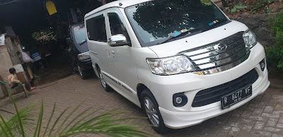 Travel & ekspedisi lestari