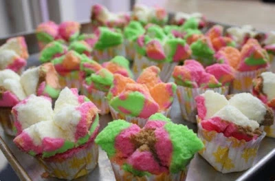Aneka Kue Dan Bolu Pesanan