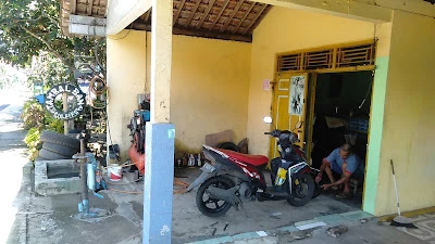 Bengkel Pak Darman