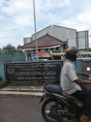 Balai Desa Sokaraja Tengah