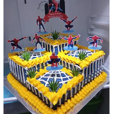 Fakhri&Yumna Cake Home Made
