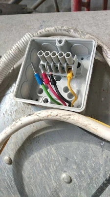 INSTALATIR(Tukang Listrik)