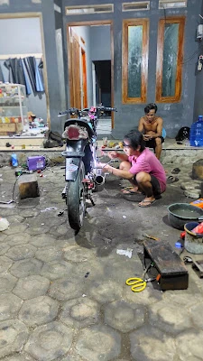 KUKUH BENGKEL.