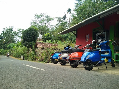 Warung uphy vespa