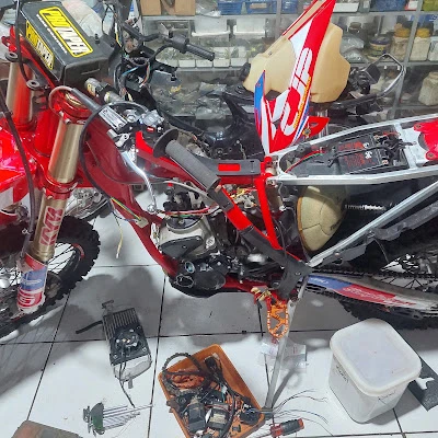 Bengkel Indra