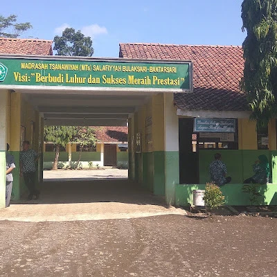 MTs AL MUTTAQIN BINANGUN BANTARSARI CILACAP