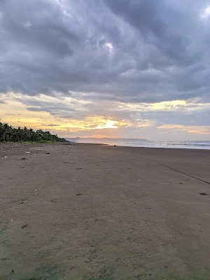 Pantai Tlagasari Indah