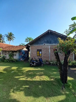Pondok Pesantren Roudlotul Banat