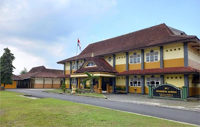 Madrasah Ibtidaiyah Istiqomah Sam