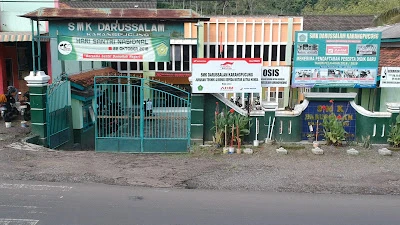 SMK Darussalam Karangpucung
