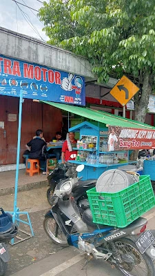 WARUNG BANG TOA