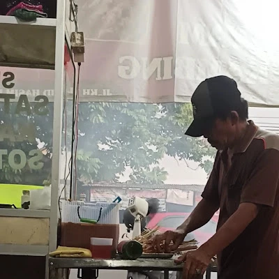 SATE AYAM YAN-YAN