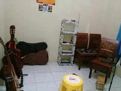 Kursus Gitar Purbalingga "Dhe Classical Guitar Course" Sekolah Gitar