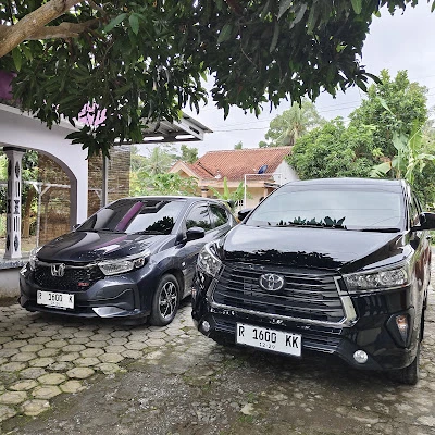 AYURI RENTAL MOBIL