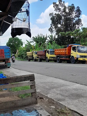 Cuci Salju Motor dan Mobil ELFIEN