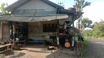 BENGKEL TAMBAL BAN KELUARGA RIDER