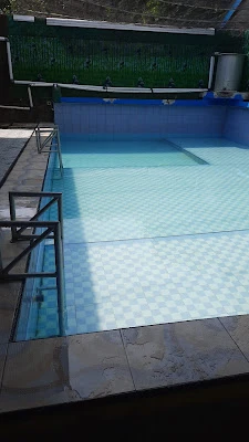 Tambangan swiming pool