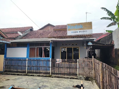 Andri Self Foto Studio Majenang