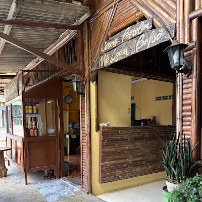 Warung Mie Ayam & Batagor