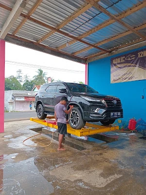 ZEMOSA CAR WASH