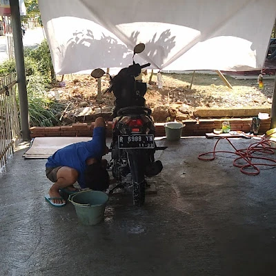 Cuci Motor & Mobil Aiko 09