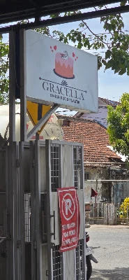 Gracella Bahan Kue dan Plastik Majenang