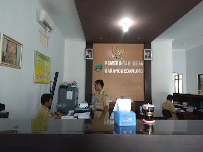 Kantor Balai Desa Karangkedawung